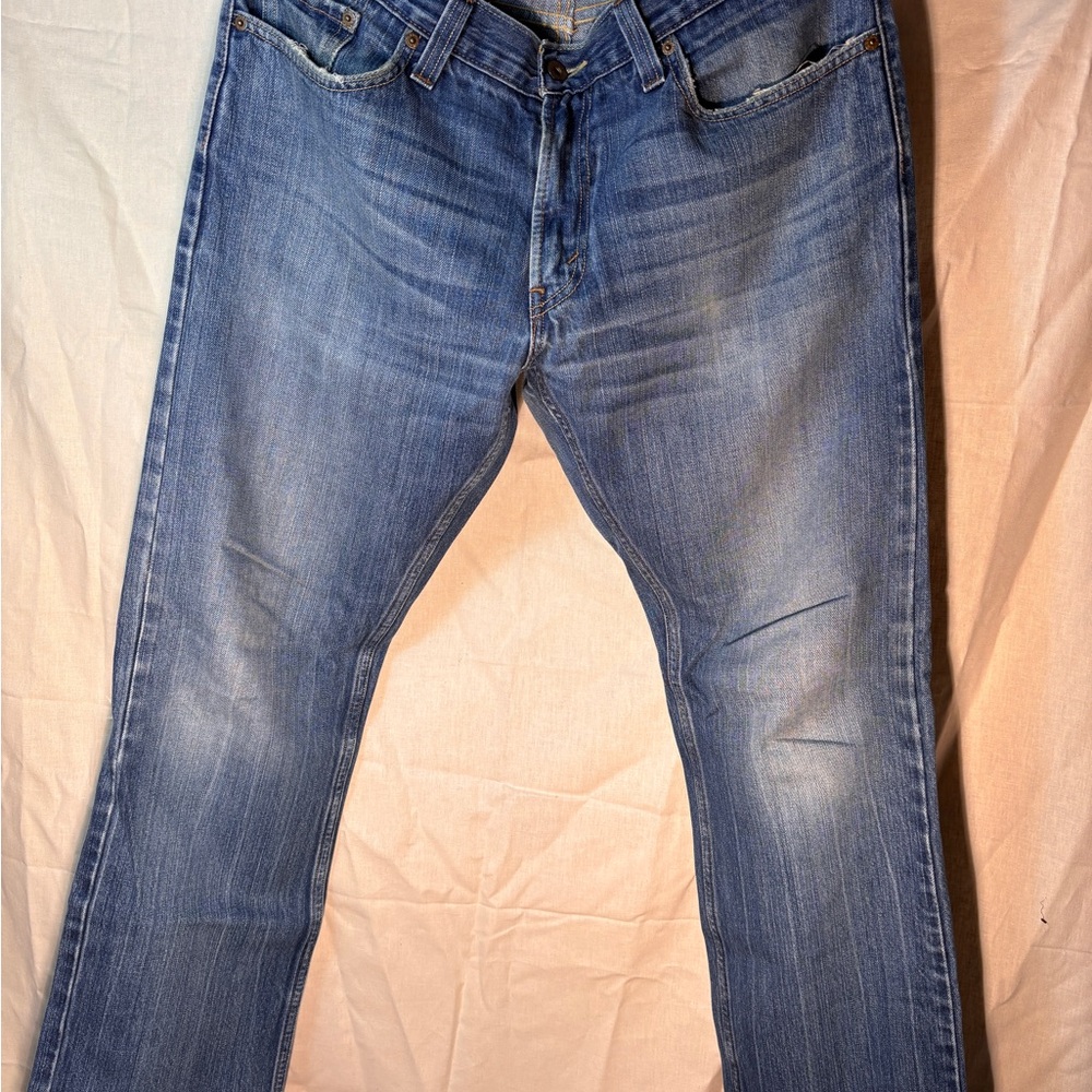 Levi's 514 Men's Straight Blue Jeans